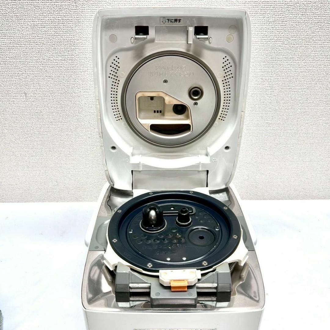 象印 - 象印 圧力IH炊飯ジャー 炎舞炊き 豪炎かまど釜 NW-KA10 象印 - 象印 圧力IH炊飯ジャー 炎舞炊き 豪炎かまど釜 NW-KA10
