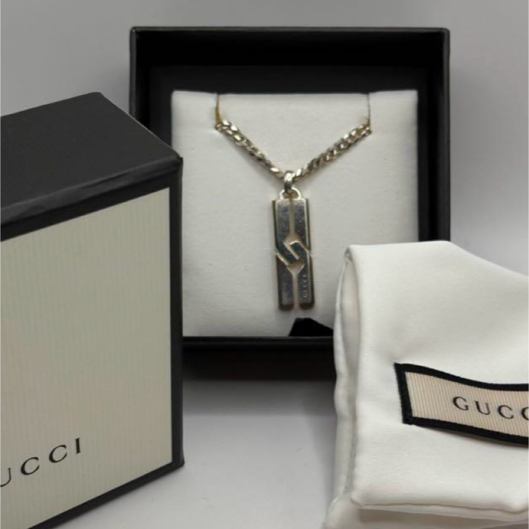 GUCCI - GUCCI シルバー ノット インフィニティ ネックレスの GUCCI - GUCCI シルバー ノット インフィニティ ネックレスの