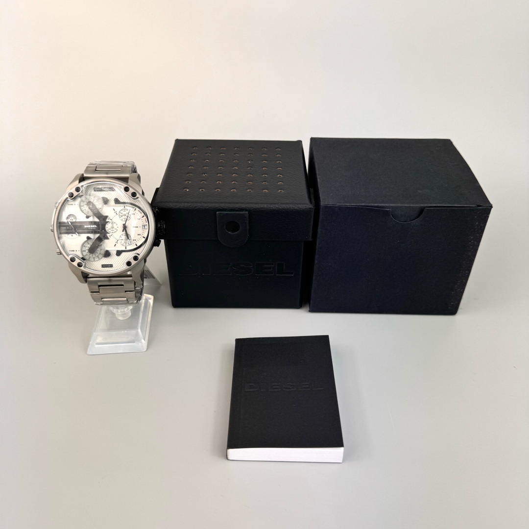 DIESEL - 【美品・電池交換済み】ディーゼル DIESEL ミスター DIESEL - 【美品・電池交換済み】ディーゼル DIESEL ミスター