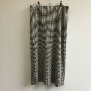 ピエールカルダン(pierre cardin)の【PIERRECARDIN】ピエールカルダン　Ｌ　グレー　灰色　スカート　ひざ丈　オフィス　レディース(その他)