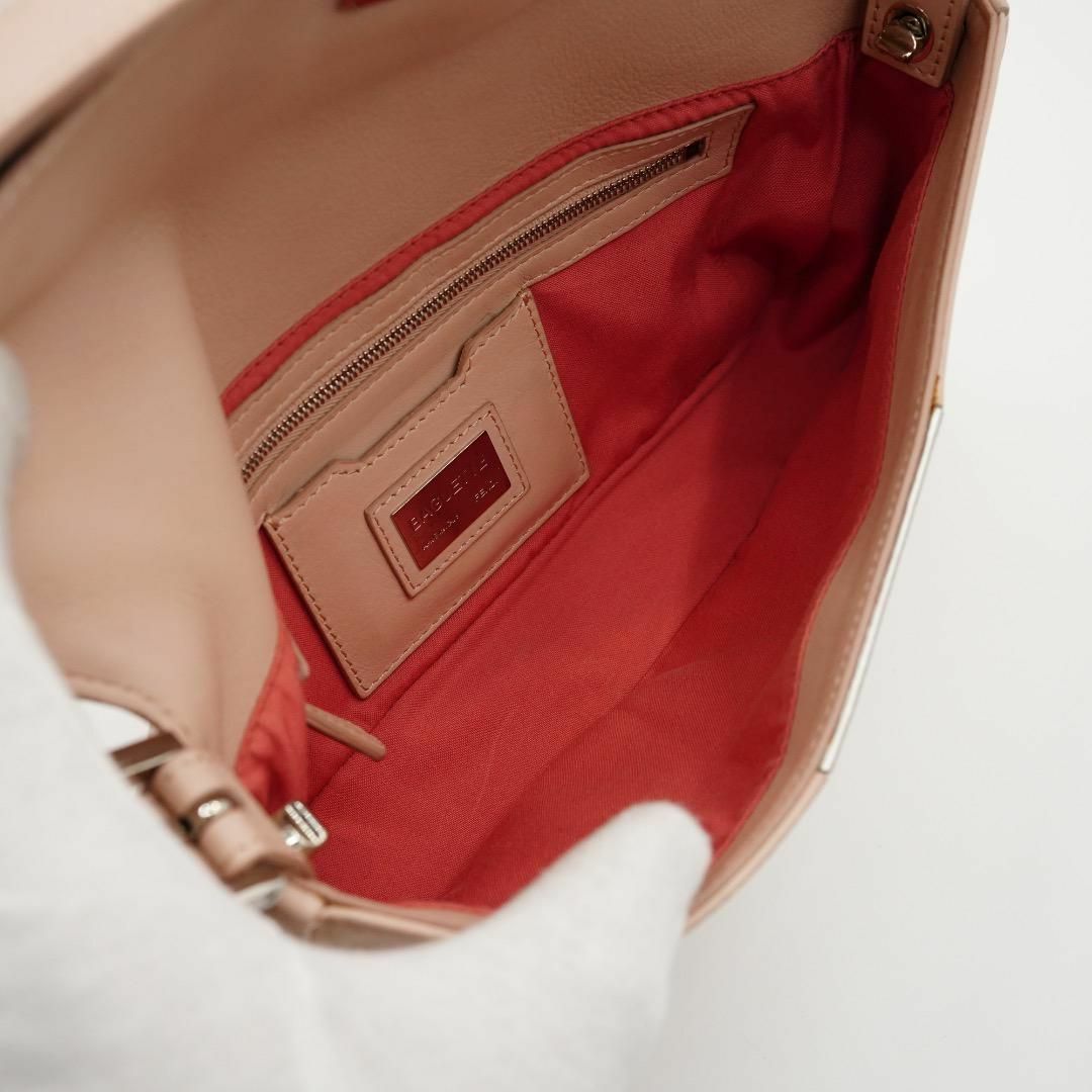 FENDI - FENDI バケットバッグ モンスター レザー ピンク 袋 FENDI - FENDI バケットバッグ モンスター レザー ピンク 袋