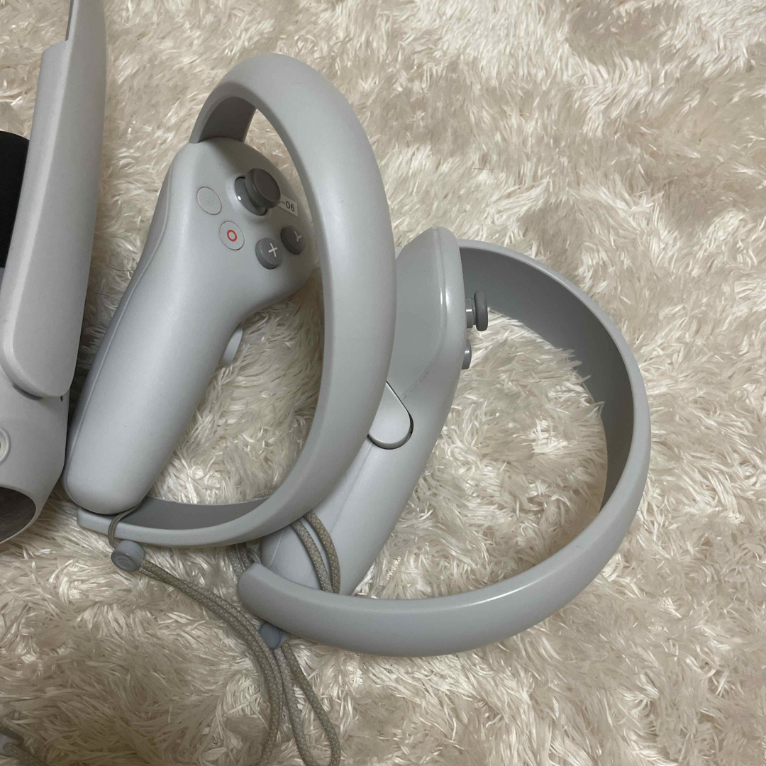 Pico4 Pico Motion Trackerの通販 by はな's shop|ラクマ Pico4 Pico Motion Trackerの通販 by はな's shop|ラクマ
