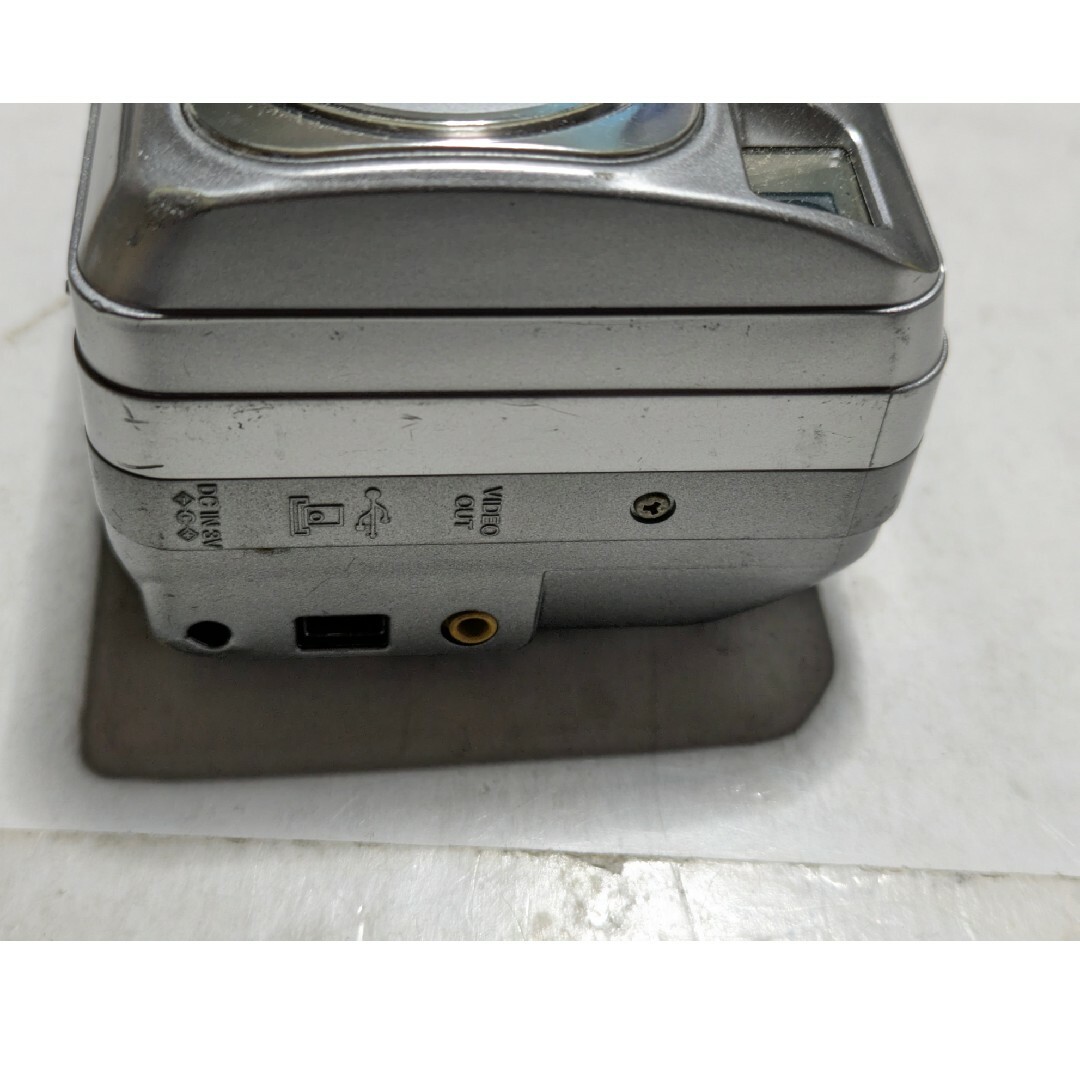 動作チェック済み 富士フイルム Finepix A210 エモい写真撮影し 動作チェック済み 富士フイルム Finepix A210 エモい写真撮影し