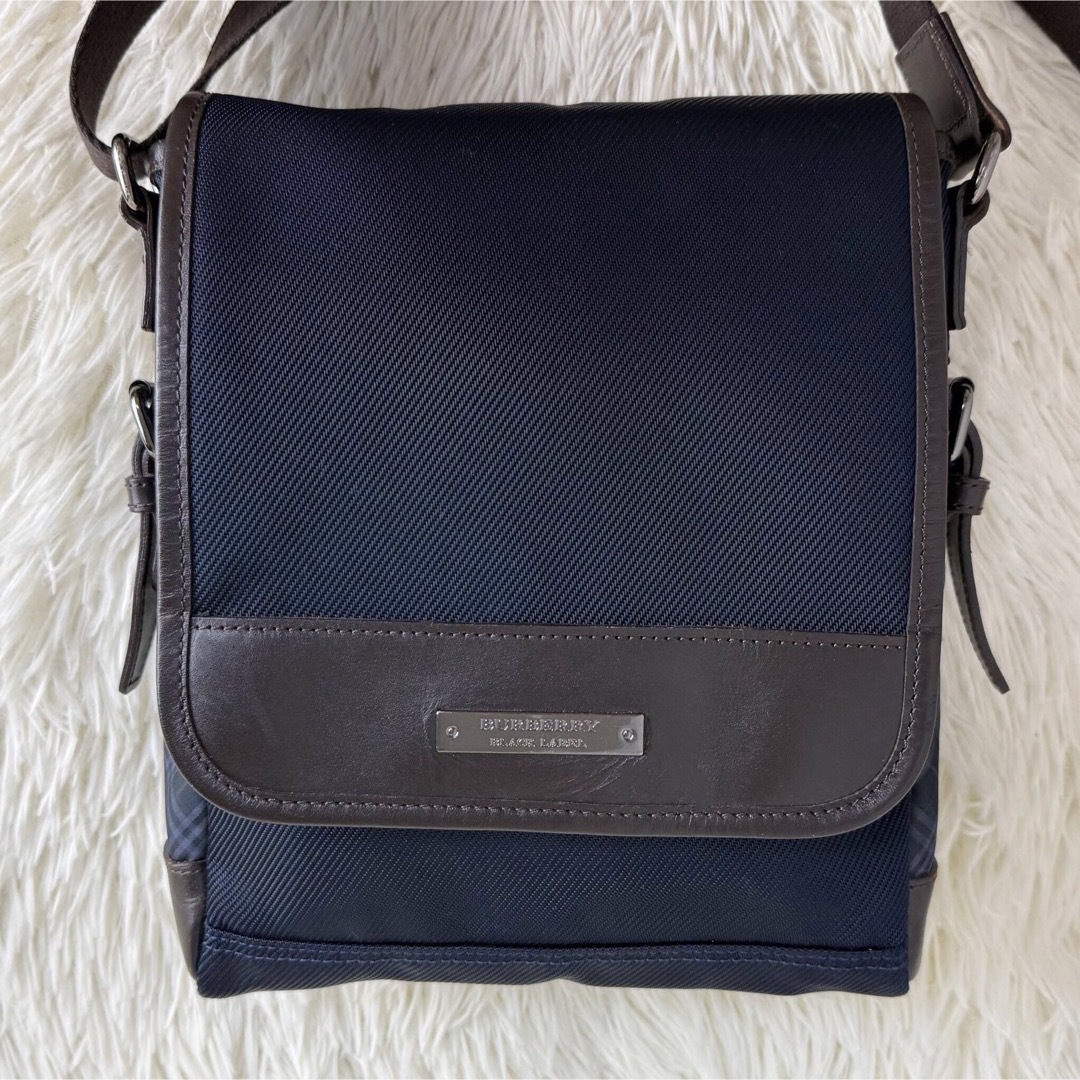 BURBERRY - 人気♡BURBERRY バーバリー ロゴプレート ノバ BURBERRY - 人気♡BURBERRY バーバリー ロゴプレート ノバ