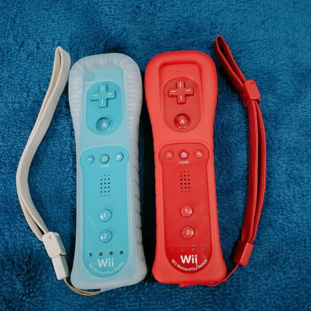 Wii - 任天堂 純正 Wiiリモコンコントローラー 青と赤セットの Wii - 任天堂 純正 Wiiリモコンコントローラー 青と赤セットの