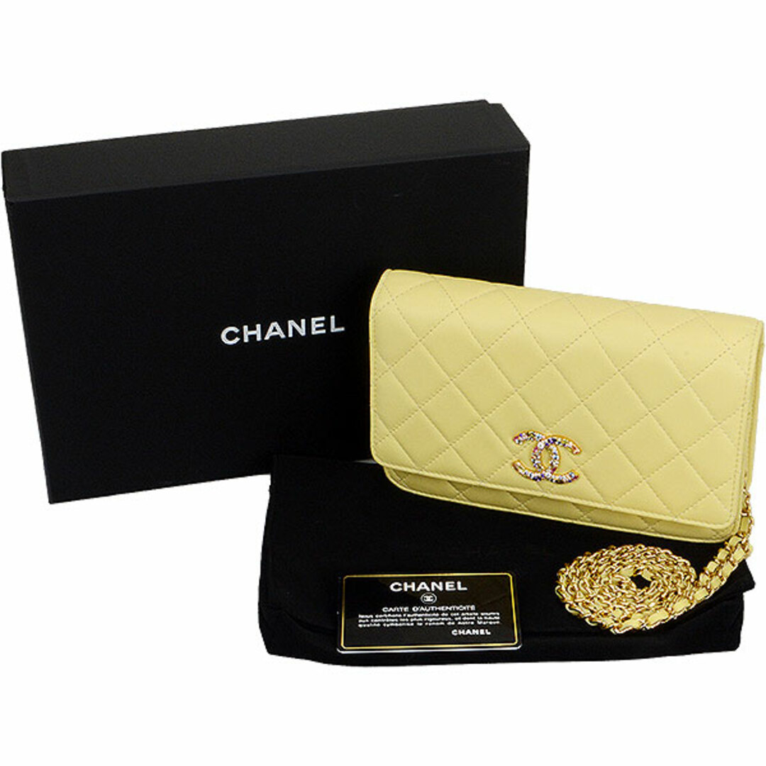 CHANEL - シャネル マトラッセ チェーンウォレット マルチ CHANEL - シャネル マトラッセ チェーンウォレット マルチ