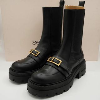 CHANEL - 極美品 CHANEL シャネル ロングブーツ ココマーク 靴 CHANEL - 極美品 CHANEL シャネル ロングブーツ ココマーク 靴
