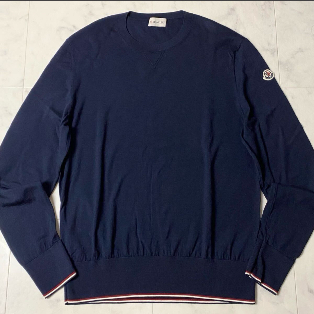 MONCLER - 極美品/Lサイズ○モンクレール MONCLER袖ワッペンロゴ MONCLER - 極美品/Lサイズ○モンクレール MONCLER袖ワッペンロゴ
