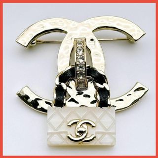 CHANEL - 極美品 シャネル CHANEL ココマーク ブローチ 黒 CHANEL - 極美品 シャネル CHANEL ココマーク ブローチ 黒