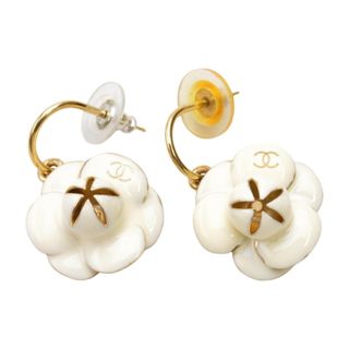 CHANEL(フラワー ・ ピアス)のフリマアイテム一覧 CHANEL(フラワー ・ ピアス)のフリマアイテム一覧