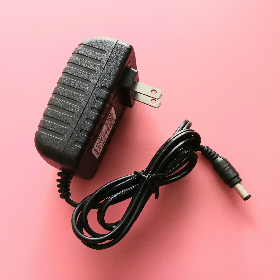 電源アダプター 14V 2A 電子工作 スマホ/家電/カメラの生活家電(変圧器/アダプター)の商品写真