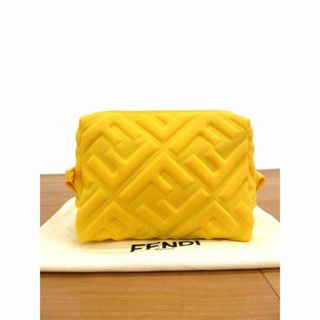 FENDI(ポーチ)のフリマアイテム一覧 FENDI(ポーチ)のフリマアイテム一覧