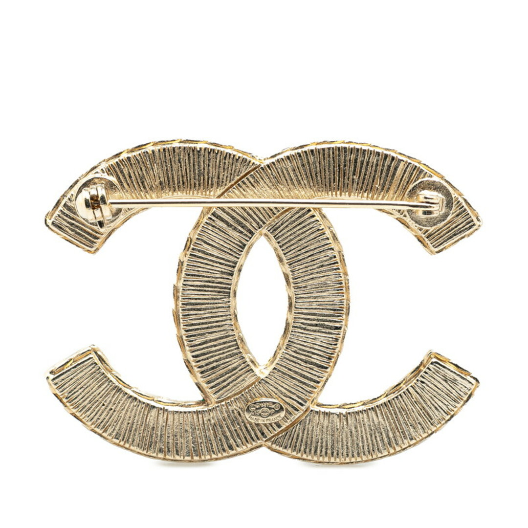 CHANEL - 美品 シャネル ココマーク パイソン ブローチ メッキ CHANEL - 美品 シャネル ココマーク パイソン ブローチ メッキ