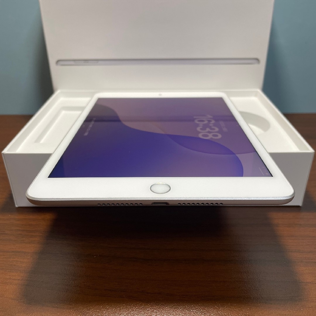 Apple - (美品) iPad Mini5 第5世代 WiFi 64GB キーボード付きの Apple - (美品) iPad Mini5 第5世代 WiFi 64GB キーボード付きの