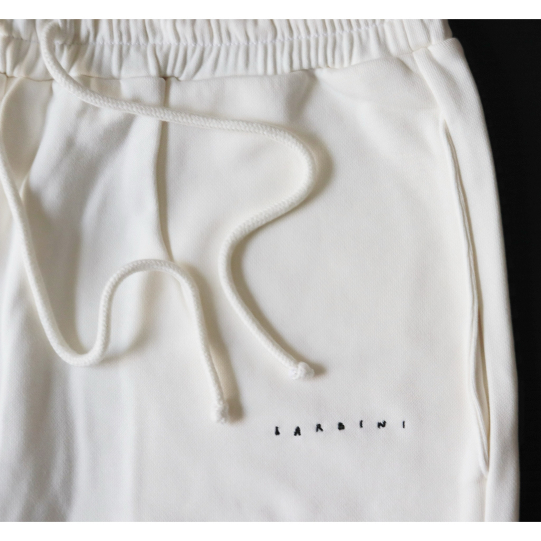 LARDINI - 《ラルディーニ》新品 イタリア製 スウェットショート LARDINI - 《ラルディーニ》新品 イタリア製 スウェットショート