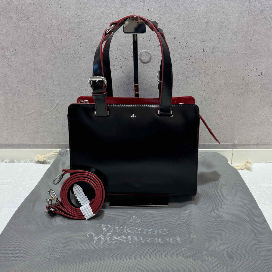 Vivienne Westwood - 新品未使用✨Vivienne Westwood TINY ORB Vivienne Westwood - 新品未使用✨Vivienne Westwood TINY ORB