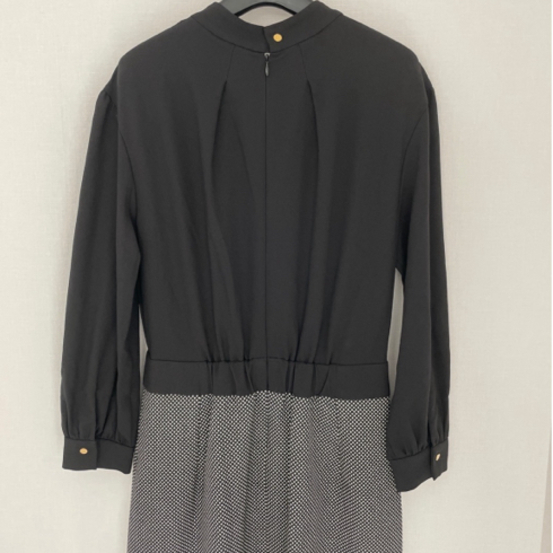 NOLLEY'S(ノーリーズ)の新品 ノーリーズ ライト　ボウタイ風ドッキングワンピース　ノーリーズ レディースのワンピース(ロングワンピース/マキシワンピース)の商品写真