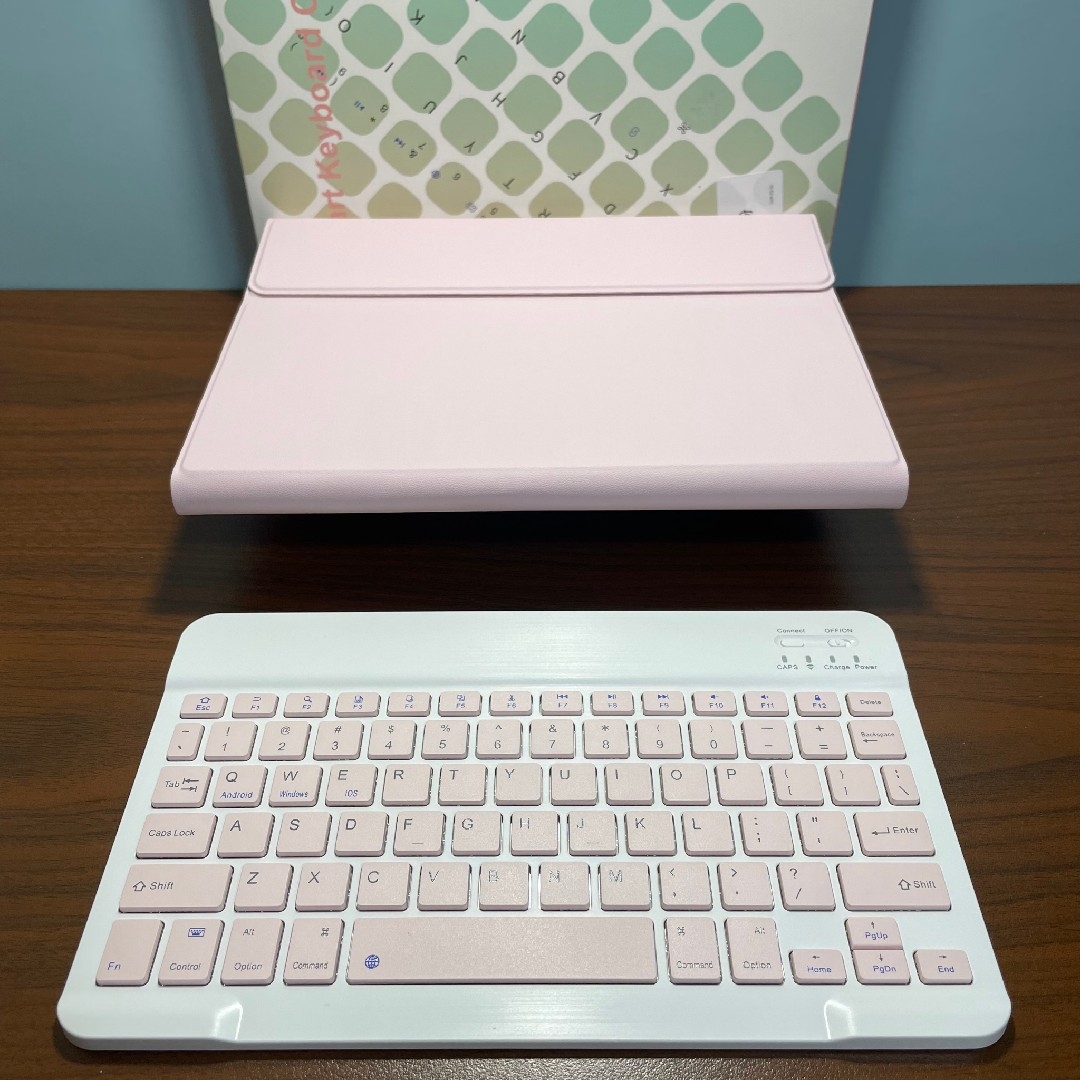 Apple - (美品) iPad 第6世代 WiFi Simフリー 32GB キーボード Apple - (美品) iPad 第6世代 WiFi Simフリー 32GB キーボード