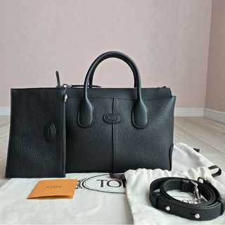 TOD'S(トートバッグ ・ ブラック/黒色系)のフリマアイテム一覧 TOD'S(トートバッグ ・ ブラック/黒色系)のフリマアイテム一覧