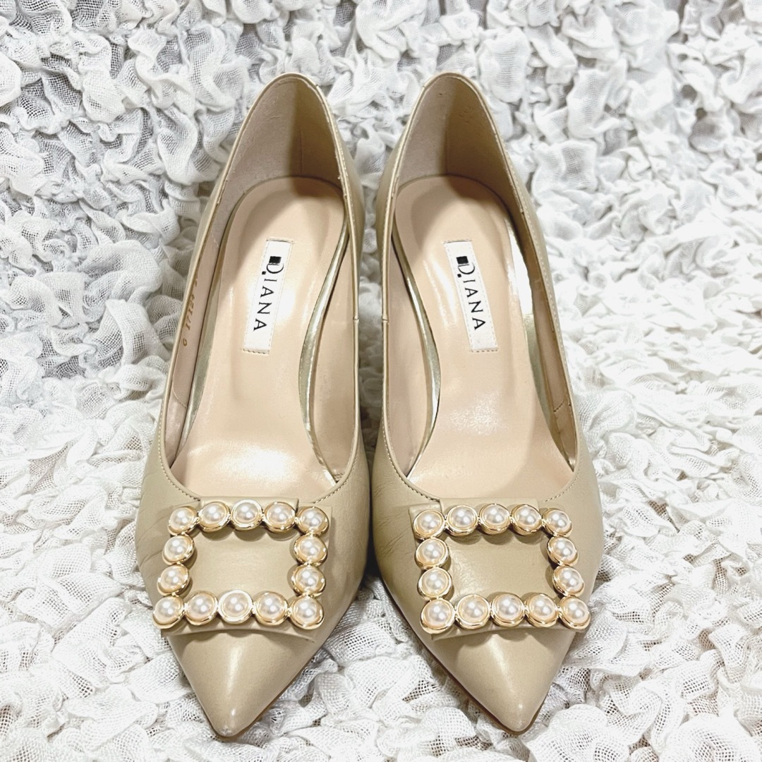 DIANA - 美品 DIANA パンプス レザー パール バックル ヒール DIANA - 美品 DIANA パンプス レザー パール バックル ヒール