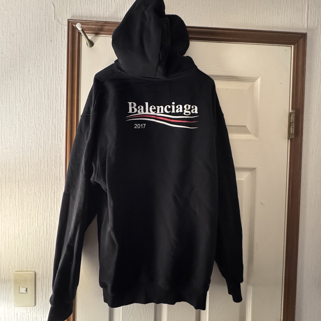 BALENCIAGA - バレンシアガ キャンペーンロゴ パーカーの通販 by BALENCIAGA - バレンシアガ キャンペーンロゴ パーカーの通販 by