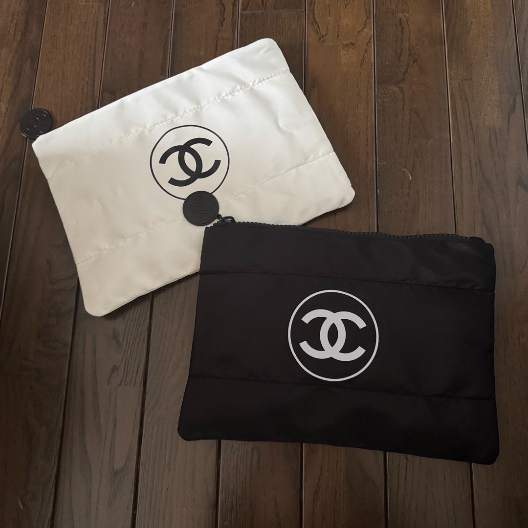 CHANEL - 【新品未使用】CHANEL コスメポーチ ノベルティ 限定 CHANEL - 【新品未使用】CHANEL コスメポーチ ノベルティ 限定