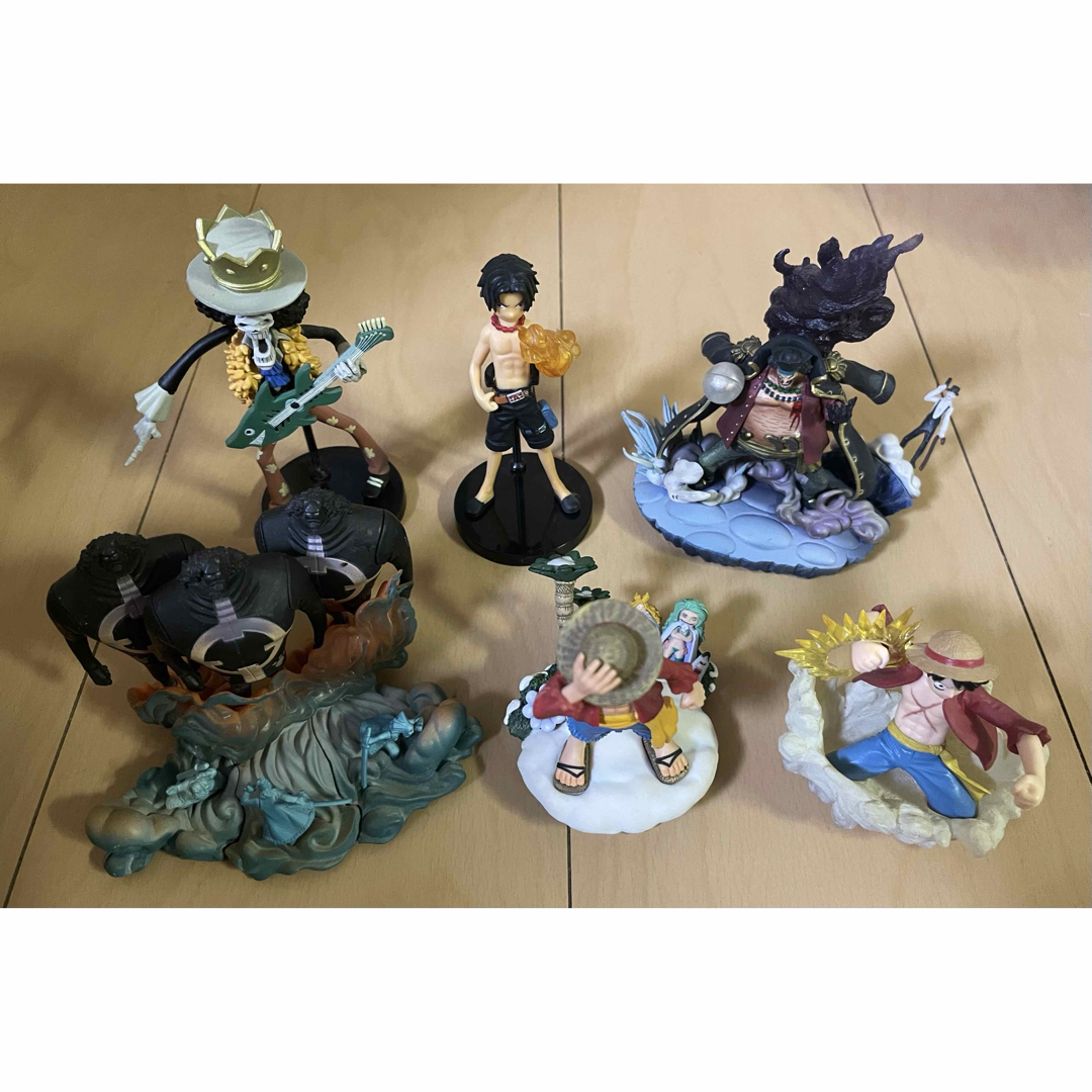 ONE PIECE - ワンピース フィギュア まとめ売りの通販 by ひらの ONE PIECE - ワンピース フィギュア まとめ売りの通販 by ひらの