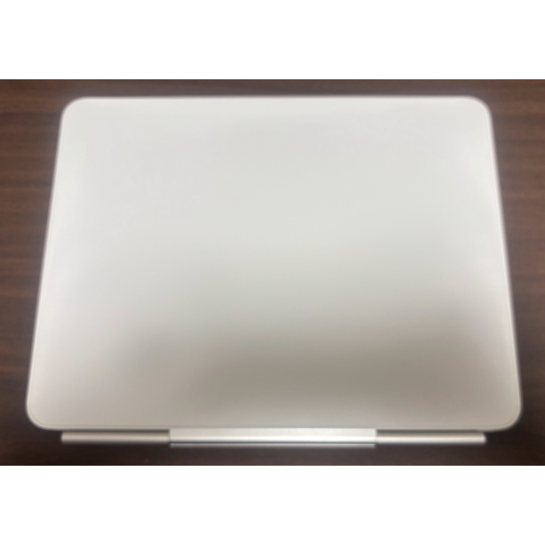 iPad - 13インチiPad Pro(M4)用Magic Keyboard US ホワイトの iPad - 13インチiPad Pro(M4)用Magic Keyboard US ホワイトの