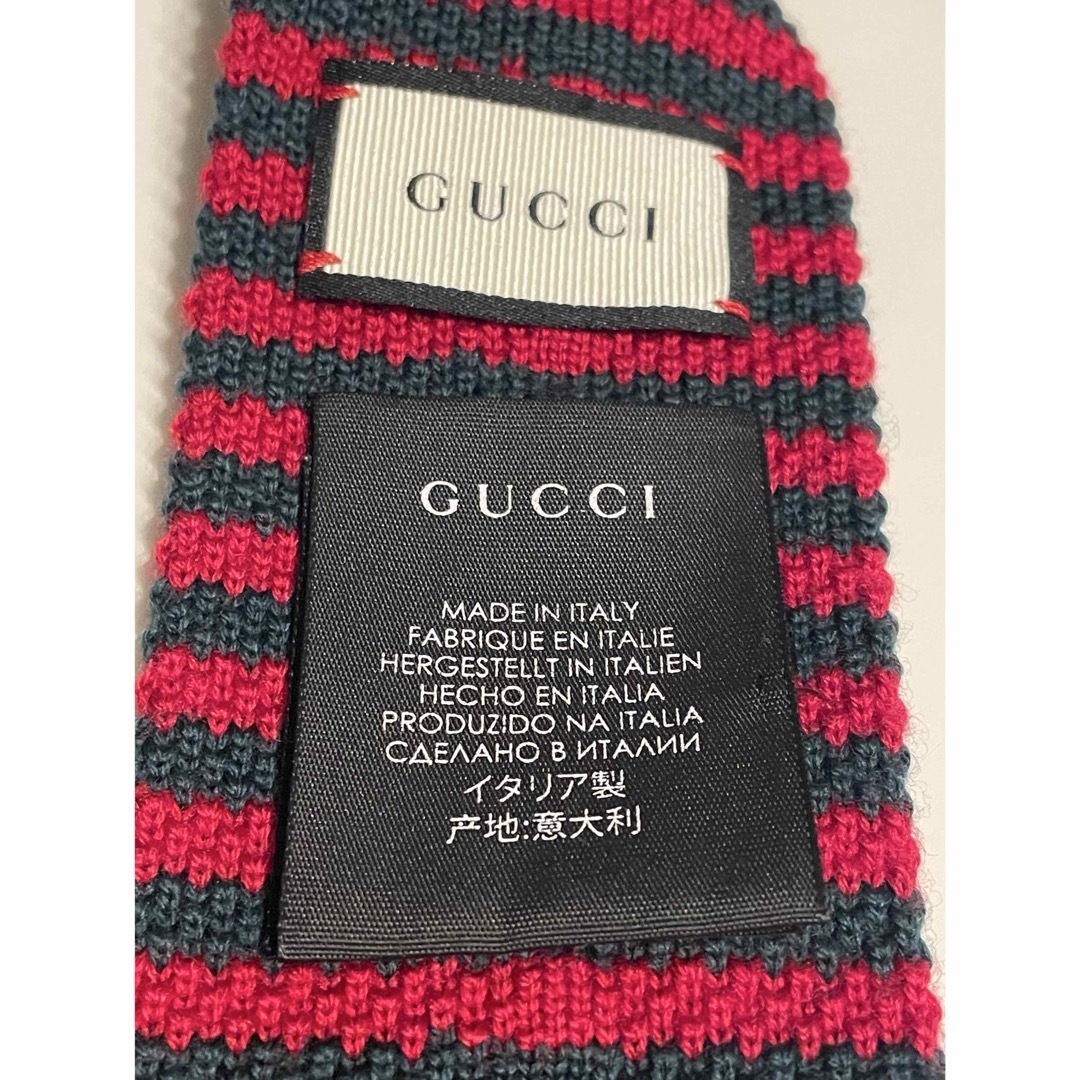 GUCCI - グッチ ニットタイ ウール100% bee ワンポイント マルチ GUCCI - グッチ ニットタイ ウール100% bee ワンポイント マルチ