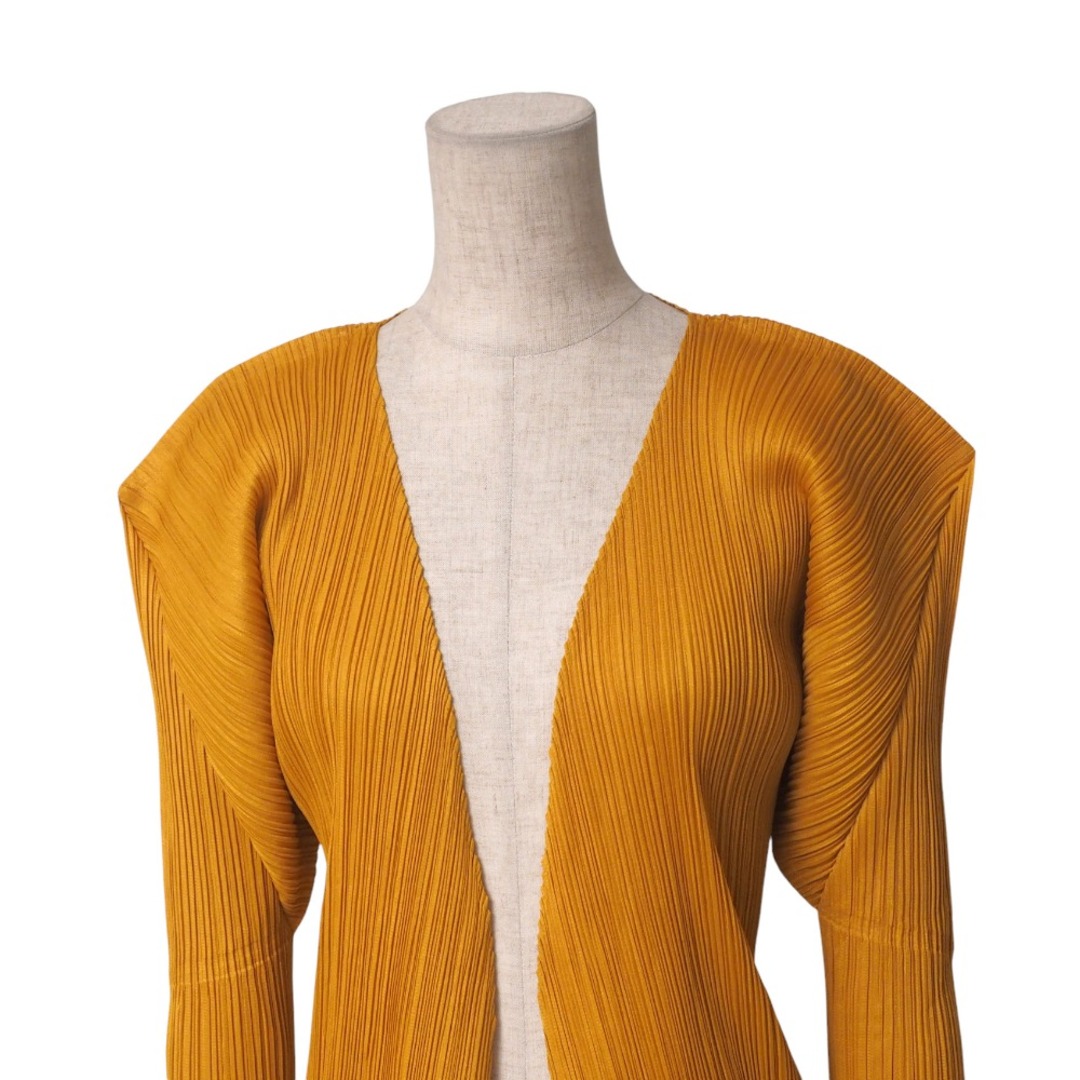 PLEATS PLEASE ISSEY MIYAKE - PLEATS PLEASE ISSEY MIYAKE PLEATS PLEASE ISSEY MIYAKE - PLEATS PLEASE ISSEY MIYAKE