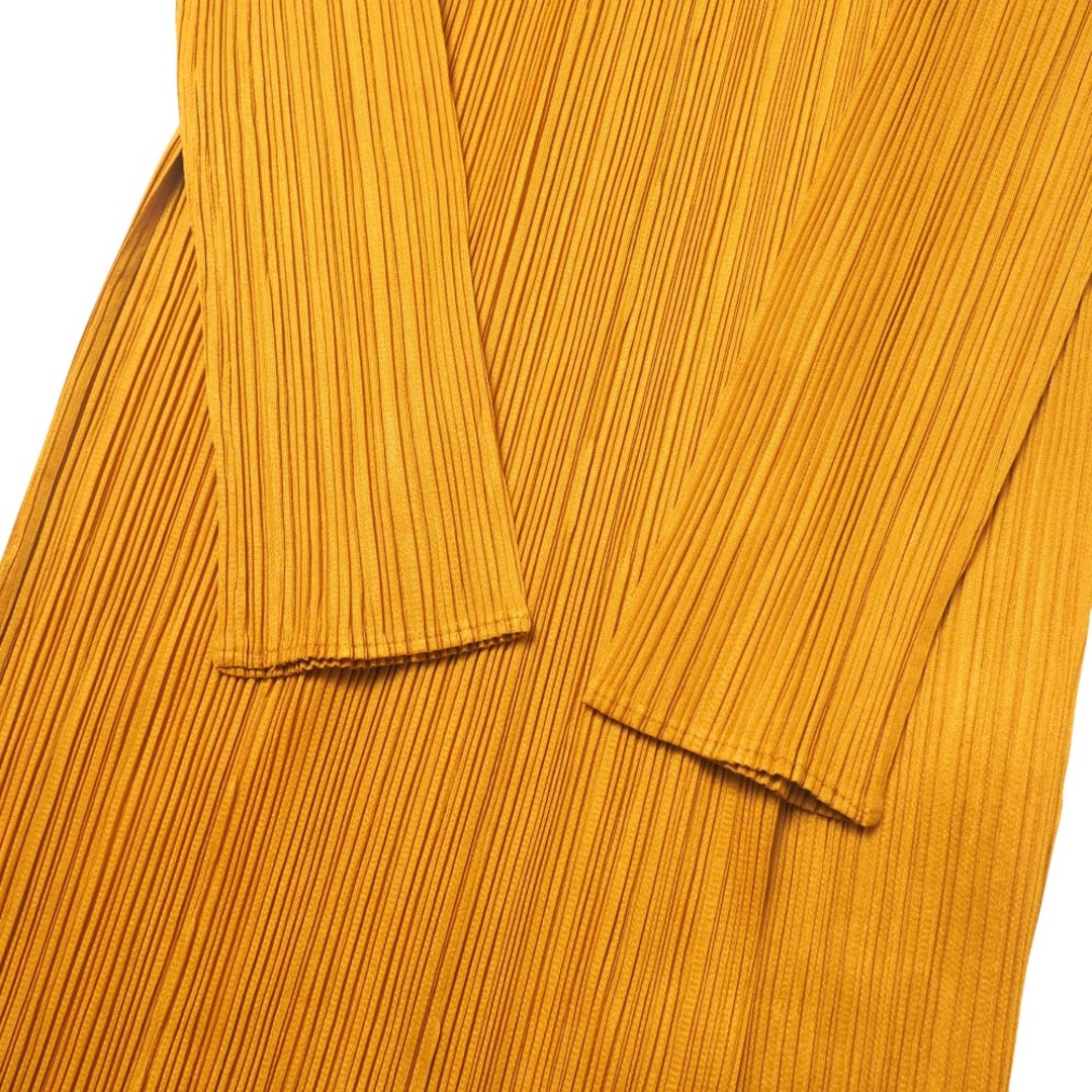 PLEATS PLEASE ISSEY MIYAKE - PLEATS PLEASE ISSEY MIYAKE PLEATS PLEASE ISSEY MIYAKE - PLEATS PLEASE ISSEY MIYAKE