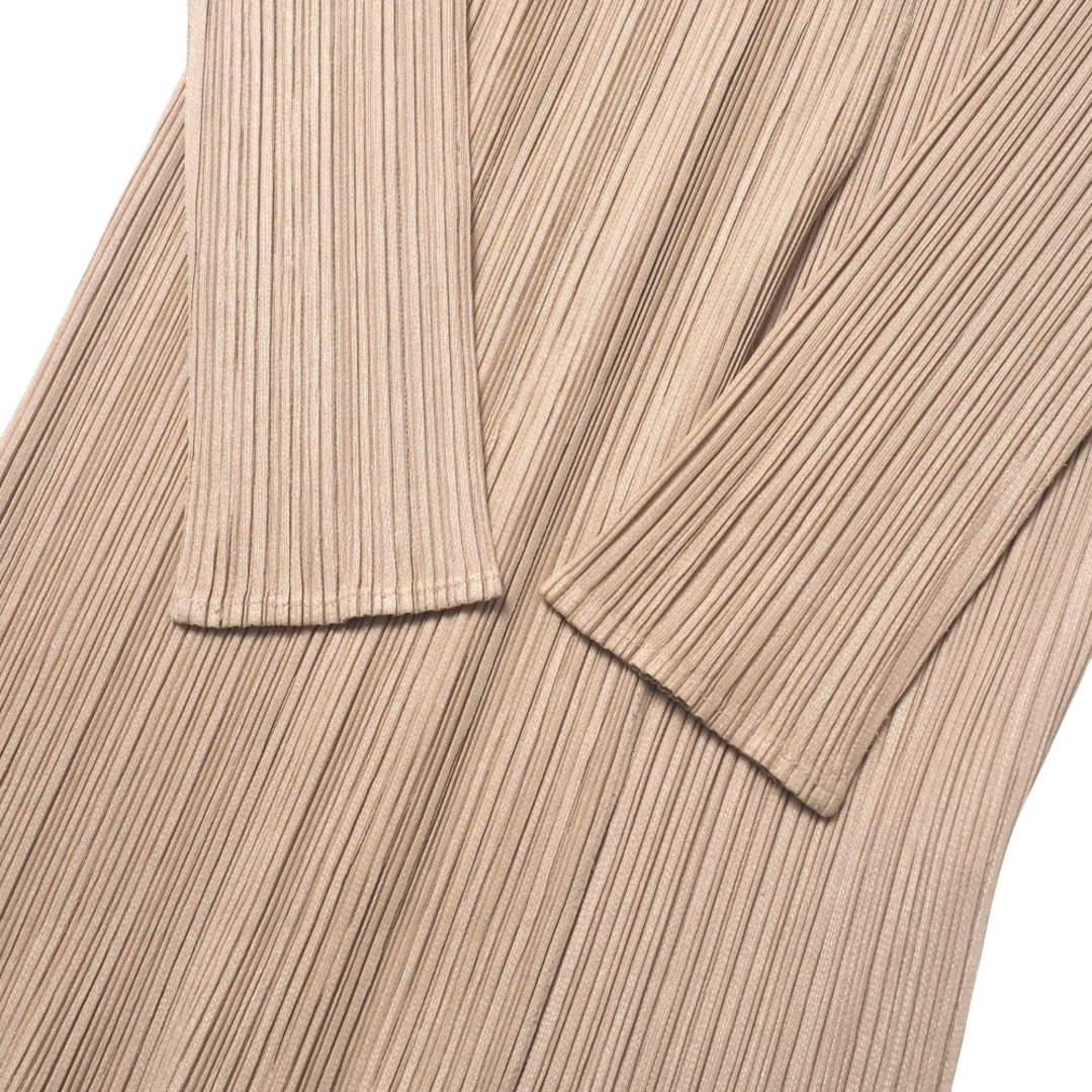 PLEATS PLEASE ISSEY MIYAKE - PLEATS PLEASE ISSEY MIYAKE PLEATS PLEASE ISSEY MIYAKE - PLEATS PLEASE ISSEY MIYAKE