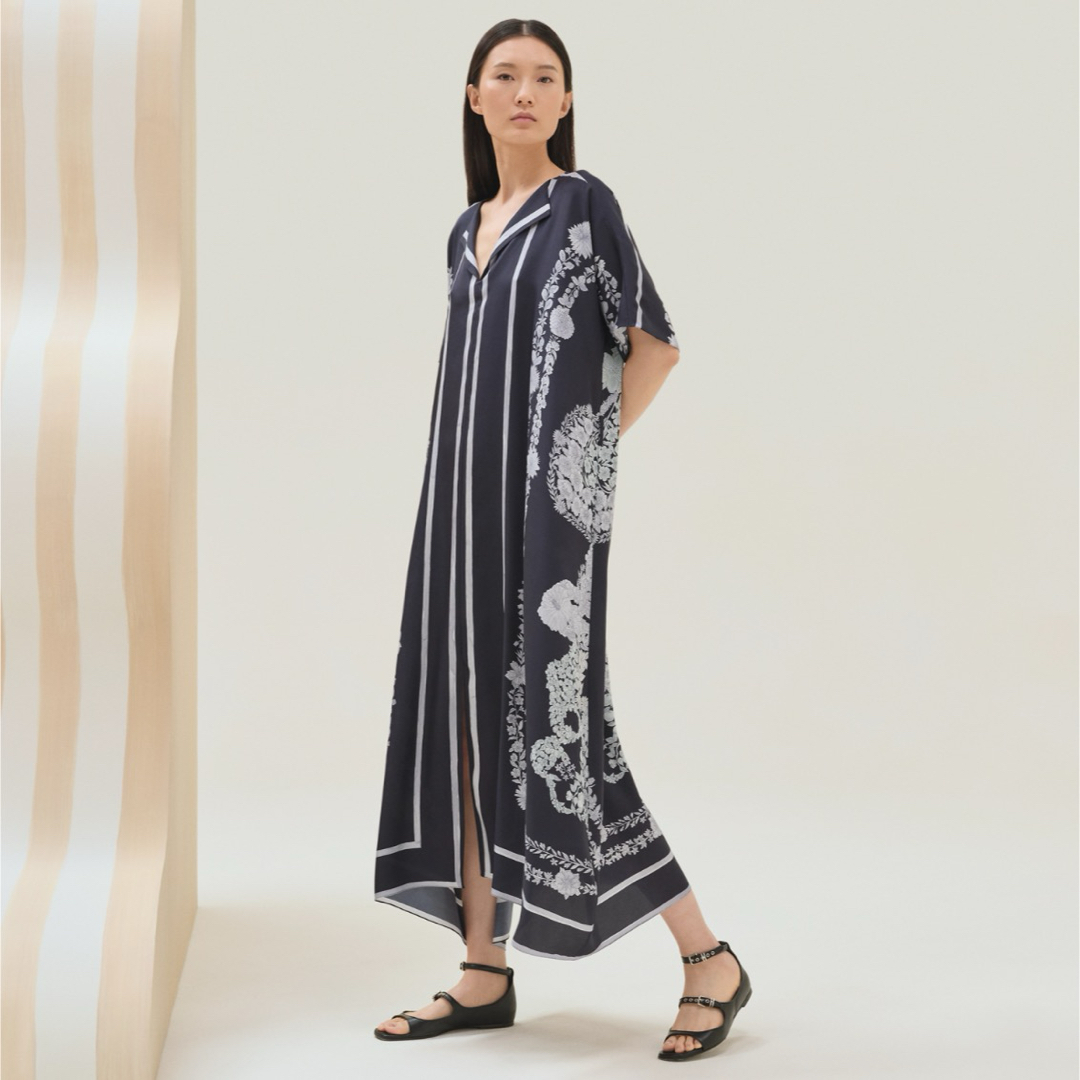 HERMES - 2025SS新作/HERMES/エルメス カフタンドレスの通販 by HERMES - 2025SS新作/HERMES/エルメス カフタンドレスの通販 by