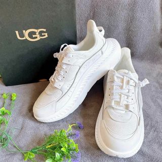UGG(スニーカー)のフリマアイテム一覧 UGG(スニーカー)のフリマアイテム一覧