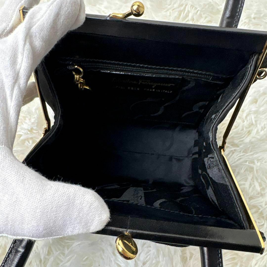 Salvatore Ferragamo - 美品✨フェラガモ ヴァラリボン 2way 黒 Salvatore Ferragamo - 美品✨フェラガモ ヴァラリボン 2way 黒