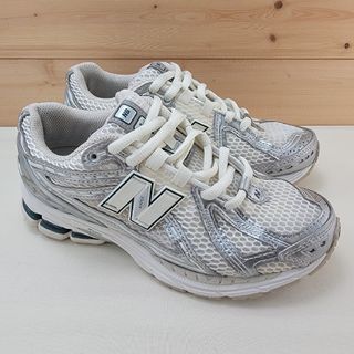 New Balance - ニューバランス M1906REE ホワイ/シルバー New Balance - ニューバランス M1906REE ホワイ/シルバー