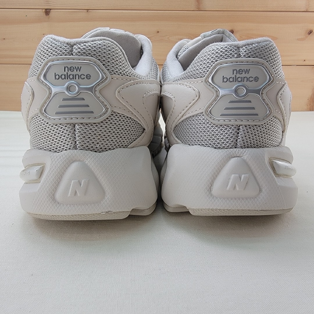 New Balance - ニューバランス ML725AL 24㎝の通販 by ラムム's New Balance - ニューバランス ML725AL 24㎝の通販 by ラムム's