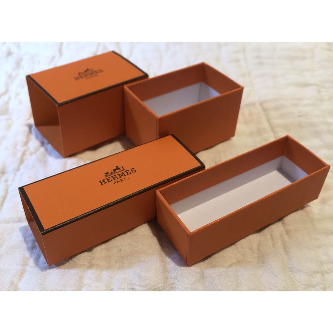HERMES - 【送料無料❗️】エルメス 空箱 巾着袋 ショッパー HERMES - 【送料無料❗️】エルメス 空箱 巾着袋 ショッパー