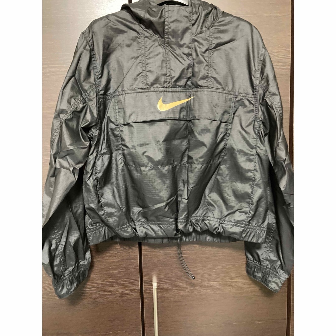 2024年冬【法人向けお歳暮】 NIKE 即購入歓迎⚠️ｺﾒﾝﾄは by ナイロンパーカーの通販 Nike - ジャケット・アウター