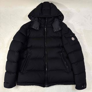 MONCLER(ダウンジャケット)のフリマアイテム一覧 MONCLER(ダウンジャケット)のフリマアイテム一覧