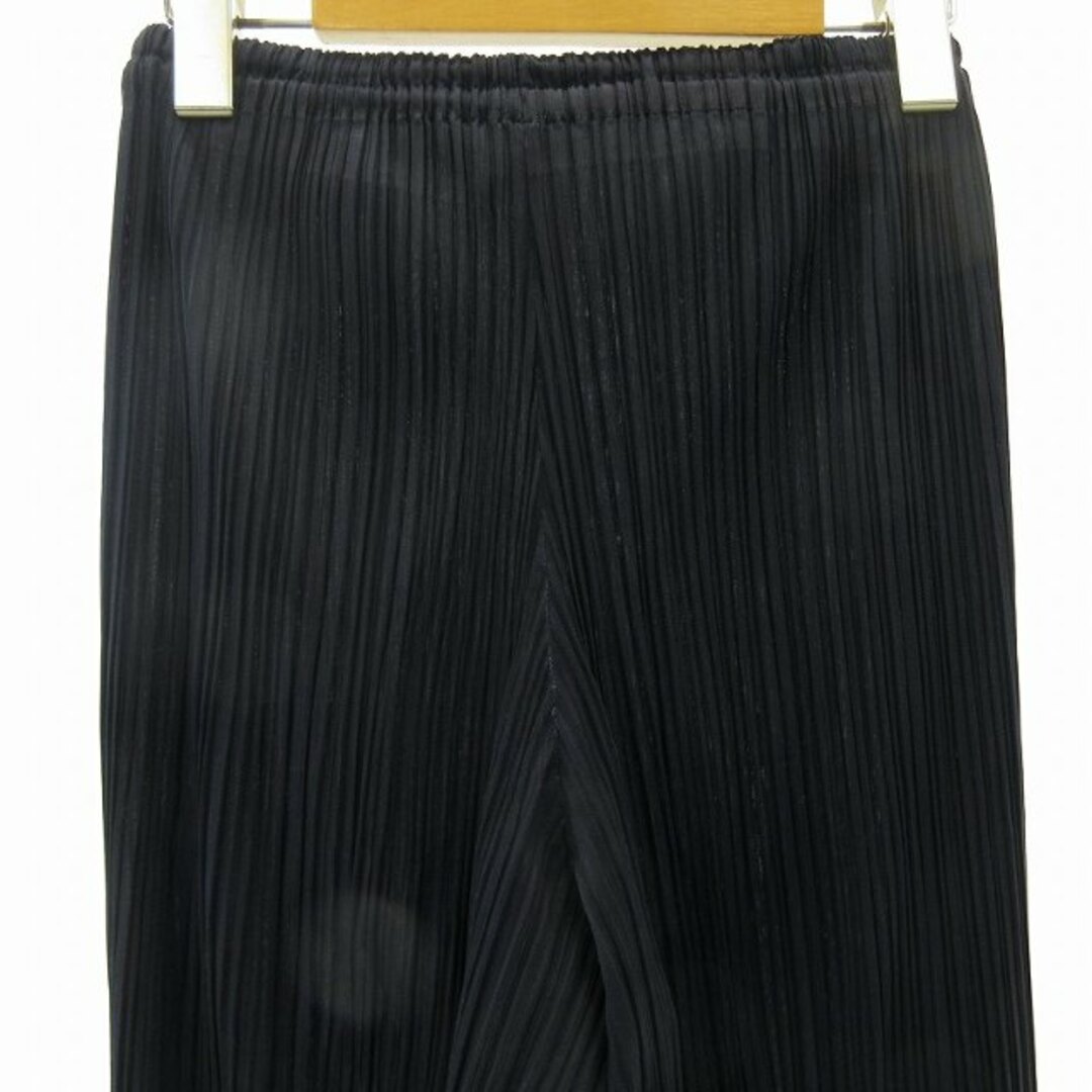 PLEATS PLEASE イッセイミヤケ スラックス イージーパンツ 約Mの PLEATS PLEASE イッセイミヤケ スラックス イージーパンツ 約Mの