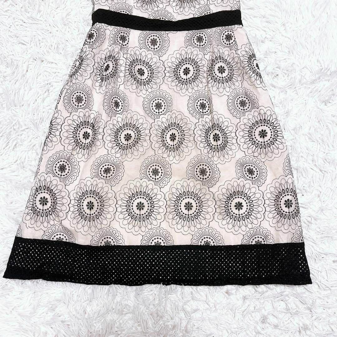TOCCA - TOCCA サークル フラワー 刺繍 花柄 レース ワンピース TOCCA - TOCCA サークル フラワー 刺繍 花柄 レース ワンピース