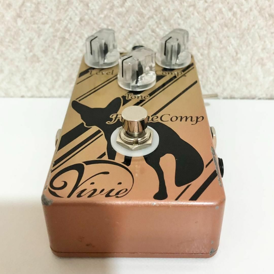 Vivie FenneComp ベースエフェクター ベースコンプレッサーの Vivie FenneComp ベースエフェクター ベースコンプレッサーの
