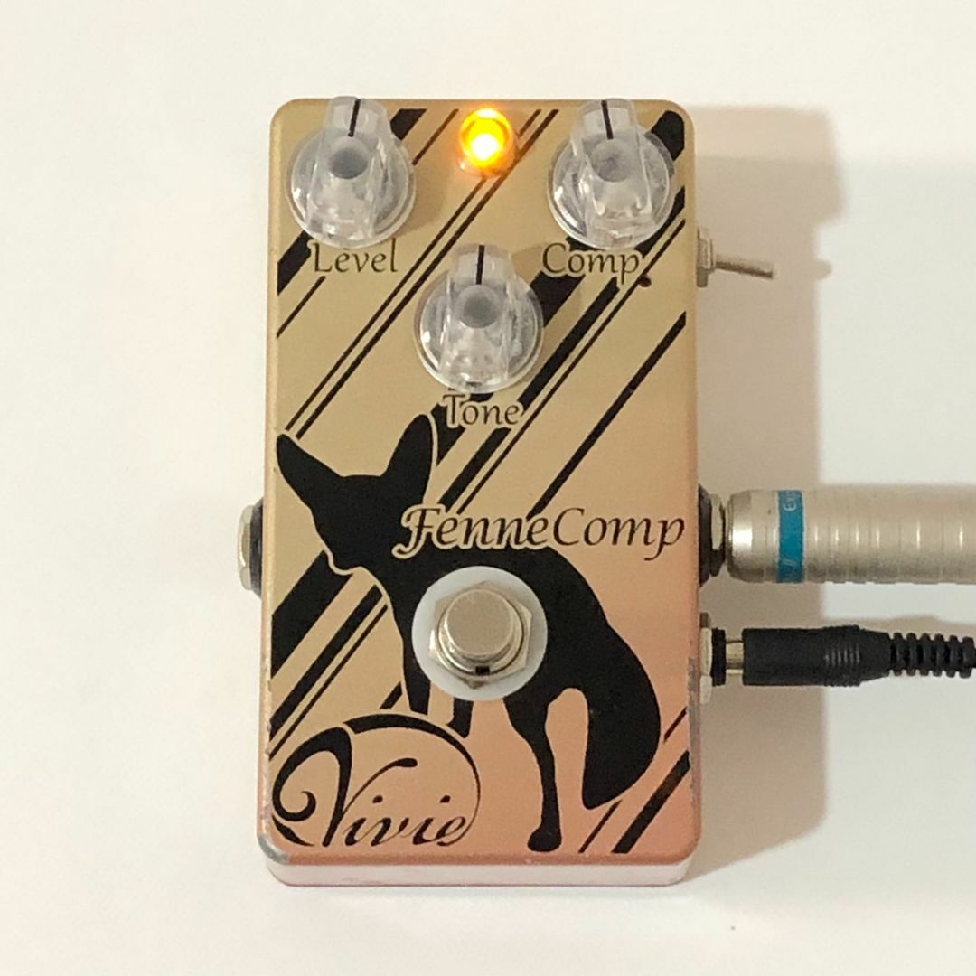 Vivie FenneComp ベースエフェクター ベースコンプレッサーの Vivie FenneComp ベースエフェクター ベースコンプレッサーの