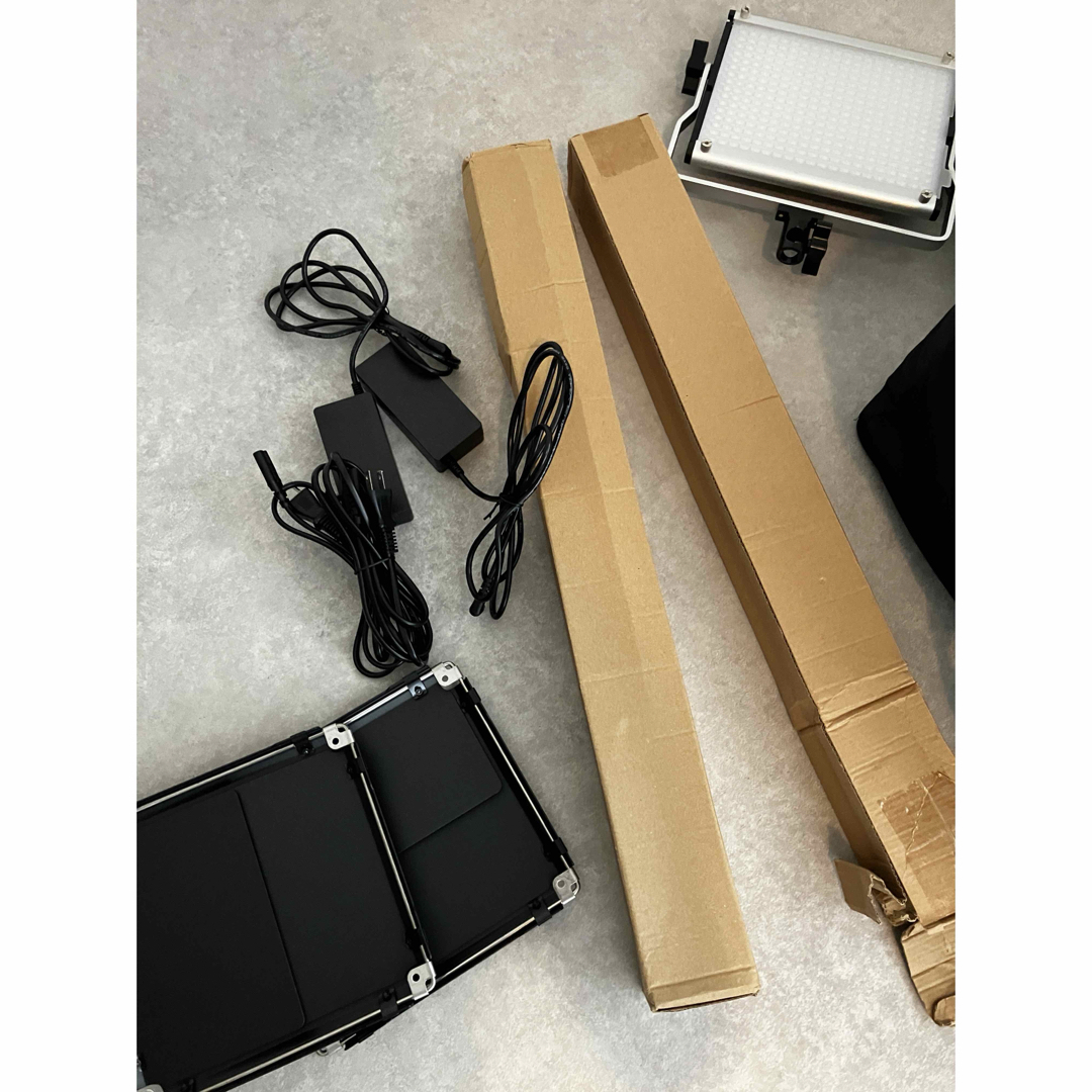 NEEWER - Neewer 2パック660PRO RGB Ledビデオライト360 NEEWER - Neewer 2パック660PRO RGB Ledビデオライト360