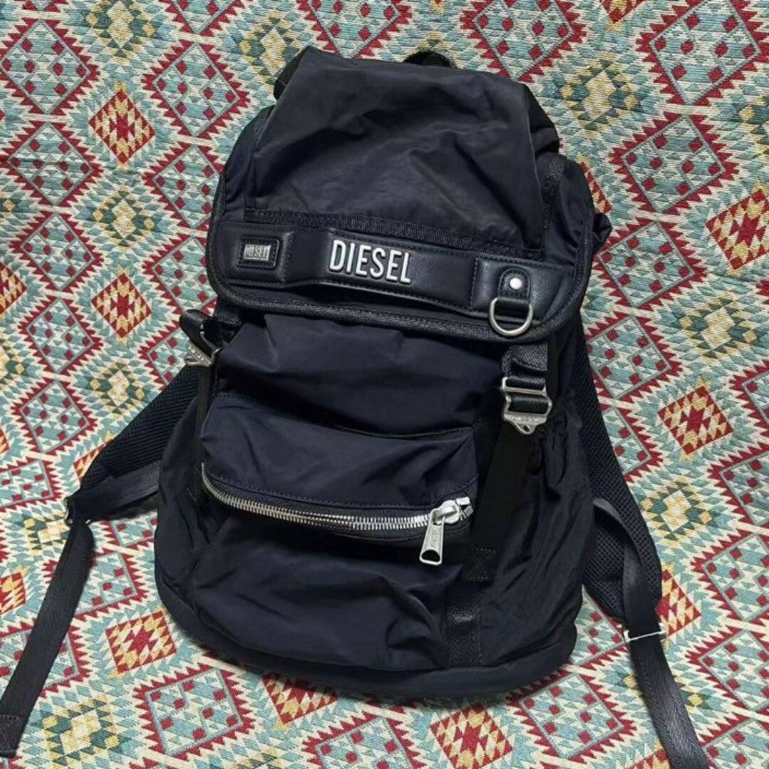 DIESEL】large Logos backpackの通販 by みじゅ's shop|ラクマ DIESEL】large Logos backpackの通販 by みじゅ's shop|ラクマ