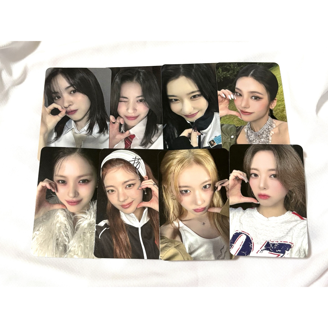 ITZY - ITZY イェジ リア リュジン チェリョン ユナ トレカ ITZY - ITZY イェジ リア リュジン チェリョン ユナ トレカ