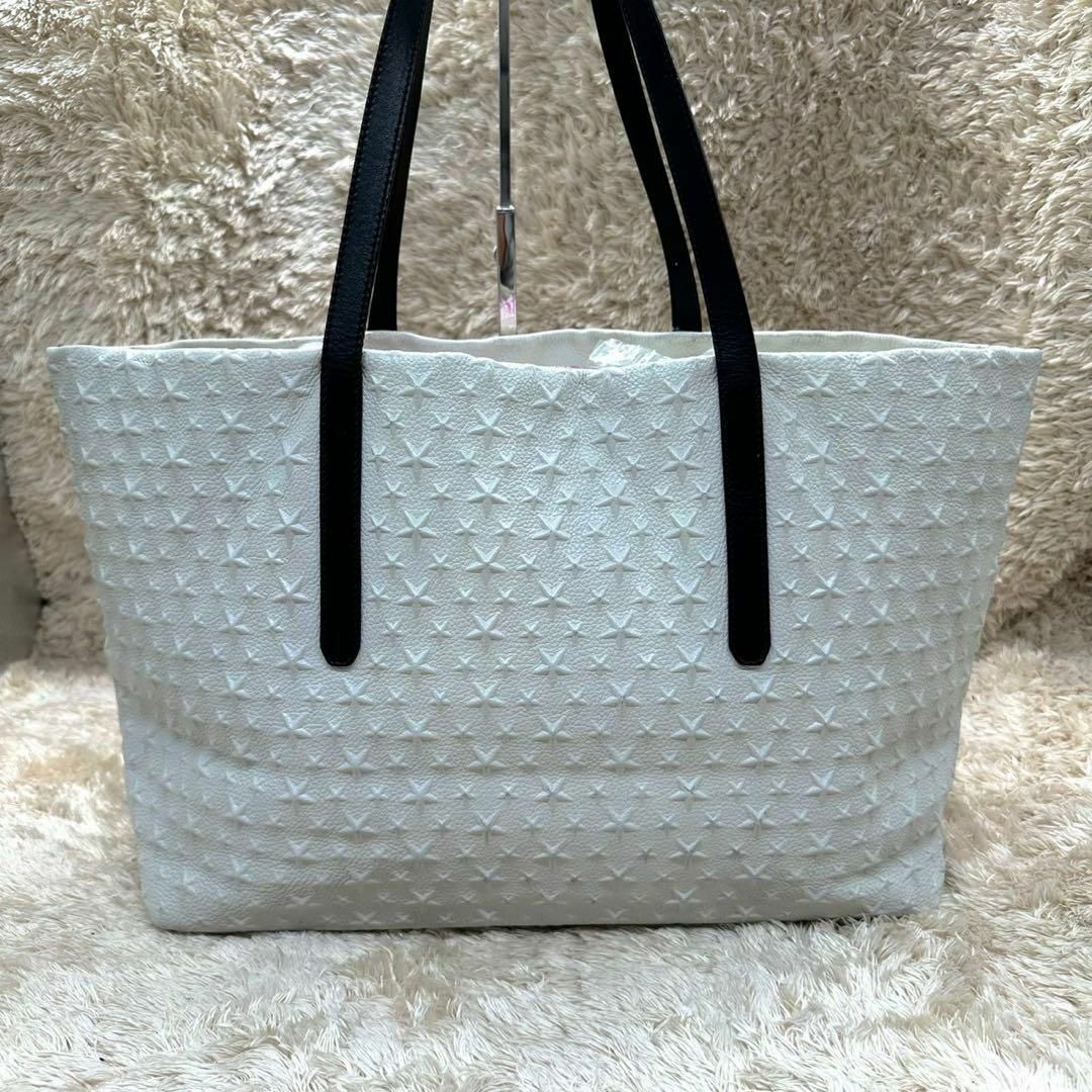 JIMMY CHOO - 【美品】ジミーチュウ トートバッグ ホワイト JIMMY CHOO - 【美品】ジミーチュウ トートバッグ ホワイト