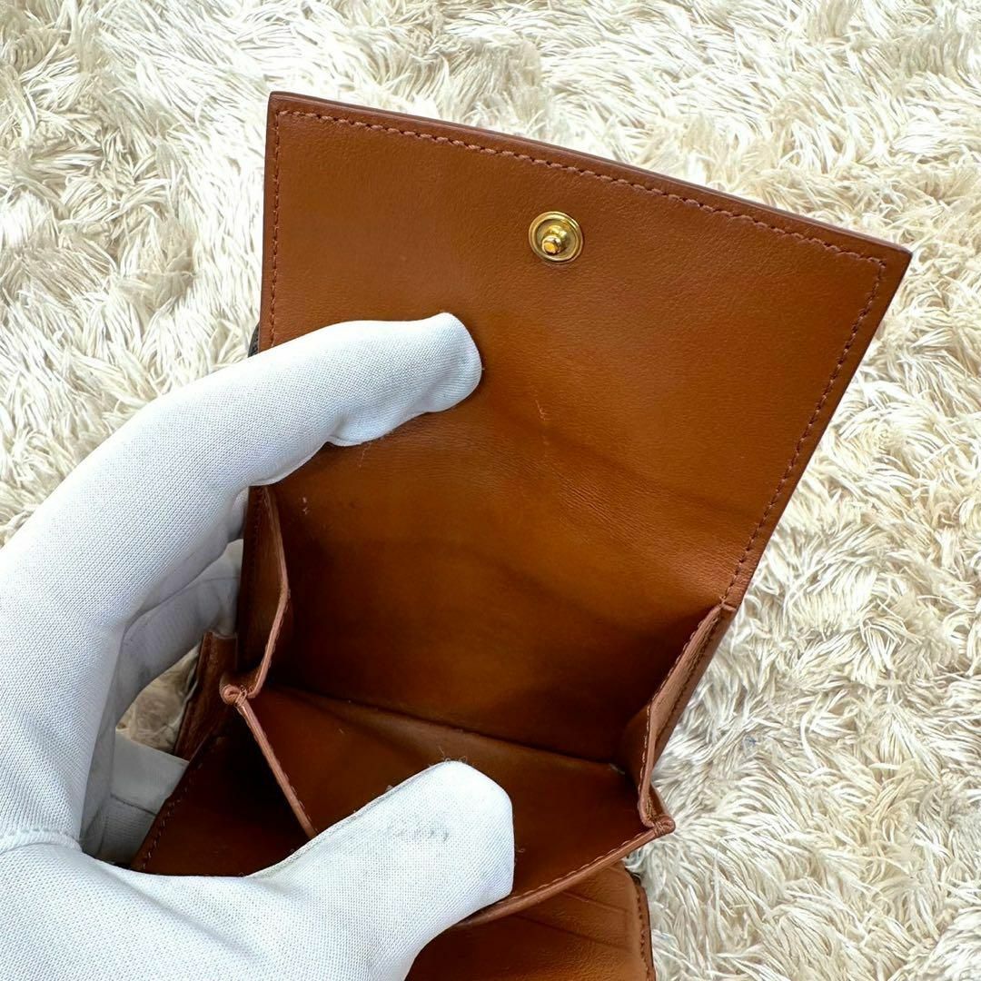 CELINE - 【美品】セリーヌ 三つ折財布 ブラウン トリオンフ CELINE - 【美品】セリーヌ 三つ折財布 ブラウン トリオンフ