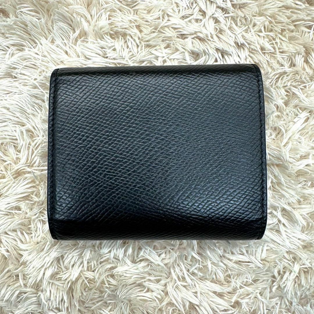 CELINE - 【美品】セリーヌ 三つ折財布 ブラック レザー トリ CELINE - 【美品】セリーヌ 三つ折財布 ブラック レザー トリ